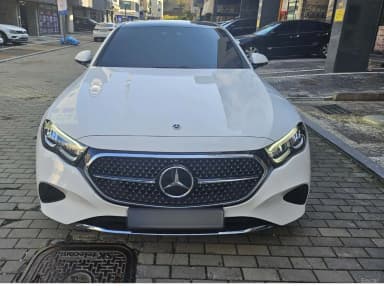 E-Class W214