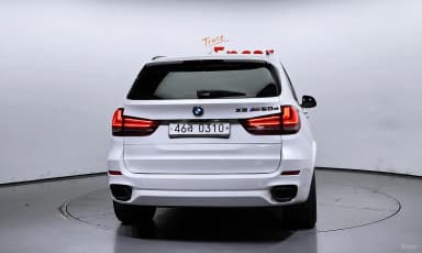 X5 (F15)