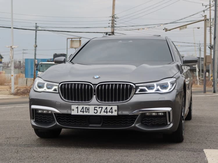 7 Series (G11)