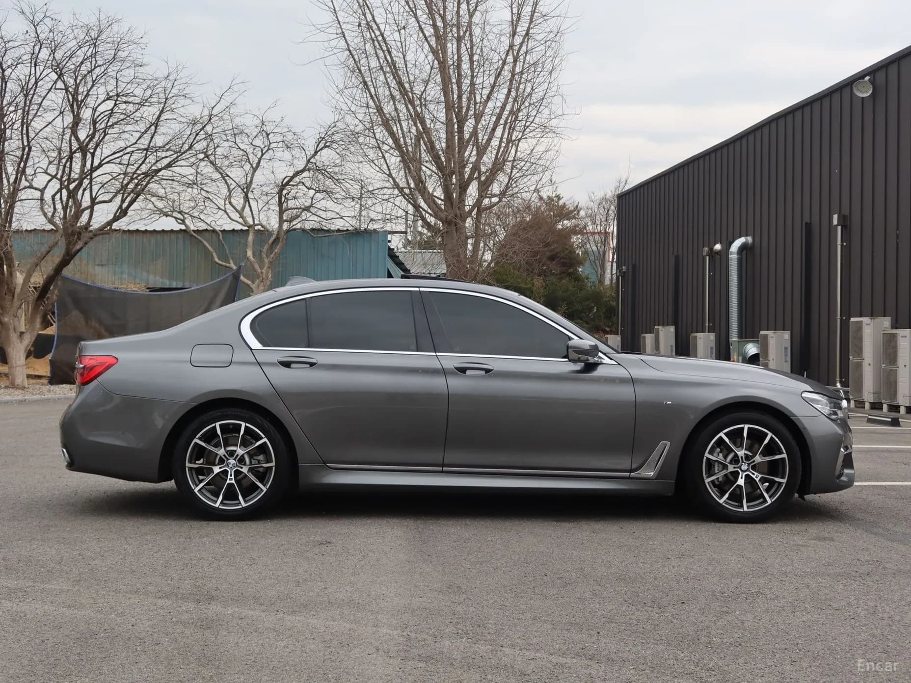 7 Series (G11)