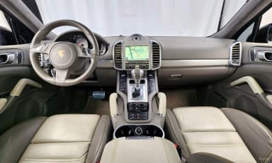 New Cayenne