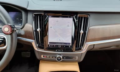 S90