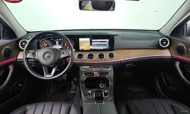 E-Class W213