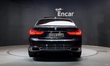 7 Series (G11)