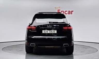 New Cayenne
