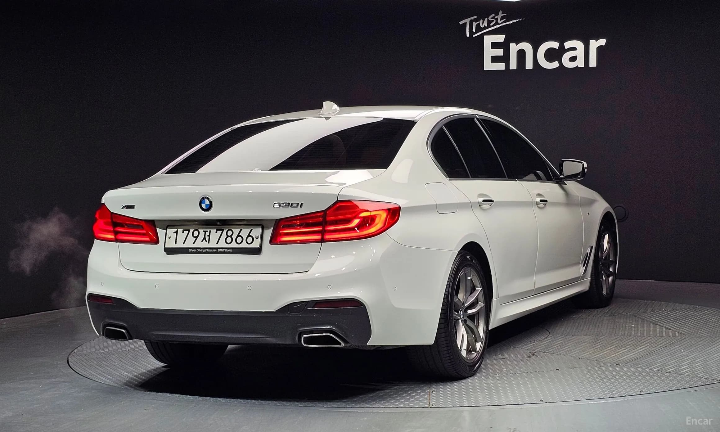 5 Series (G30)