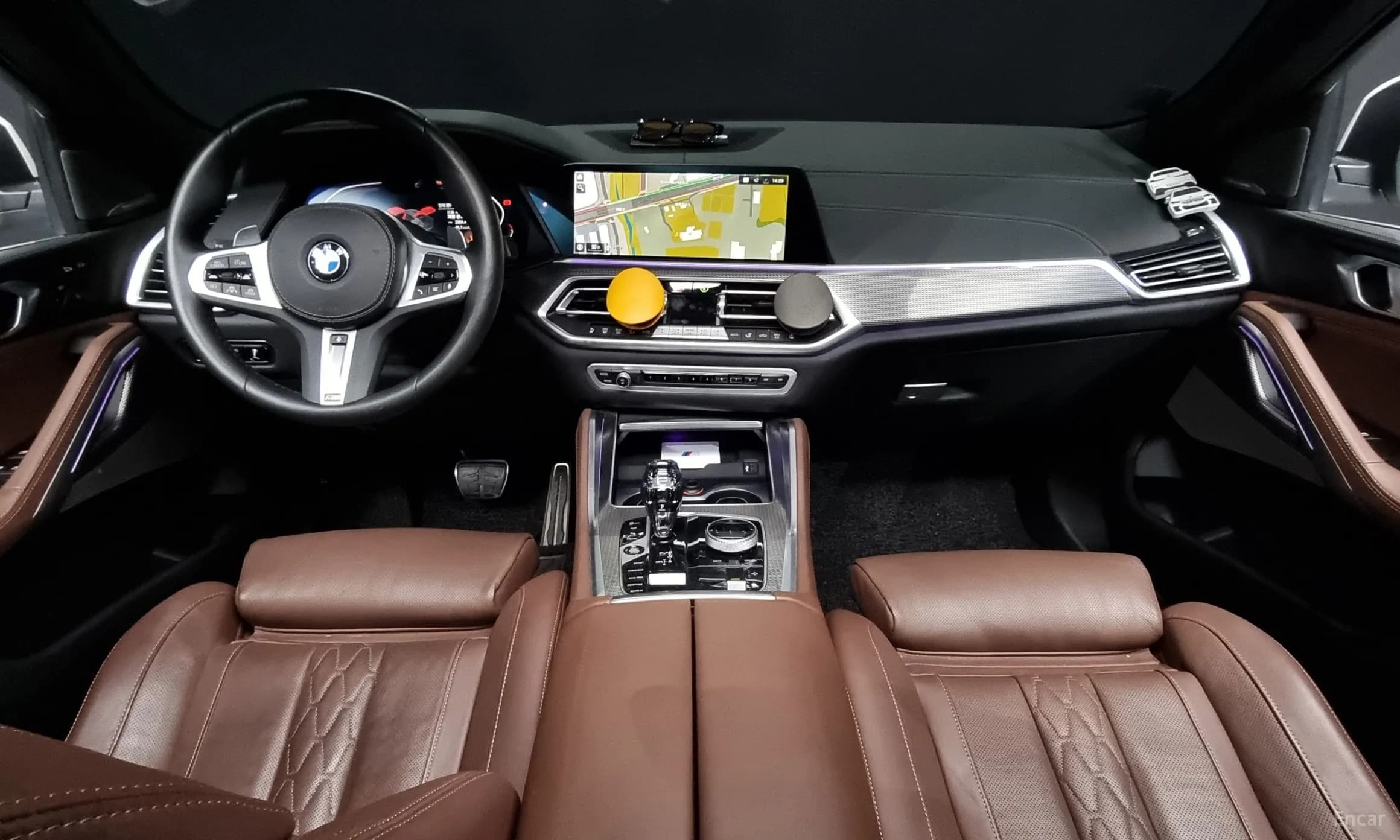 X6 (G06)