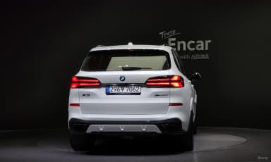 X5 (G05)