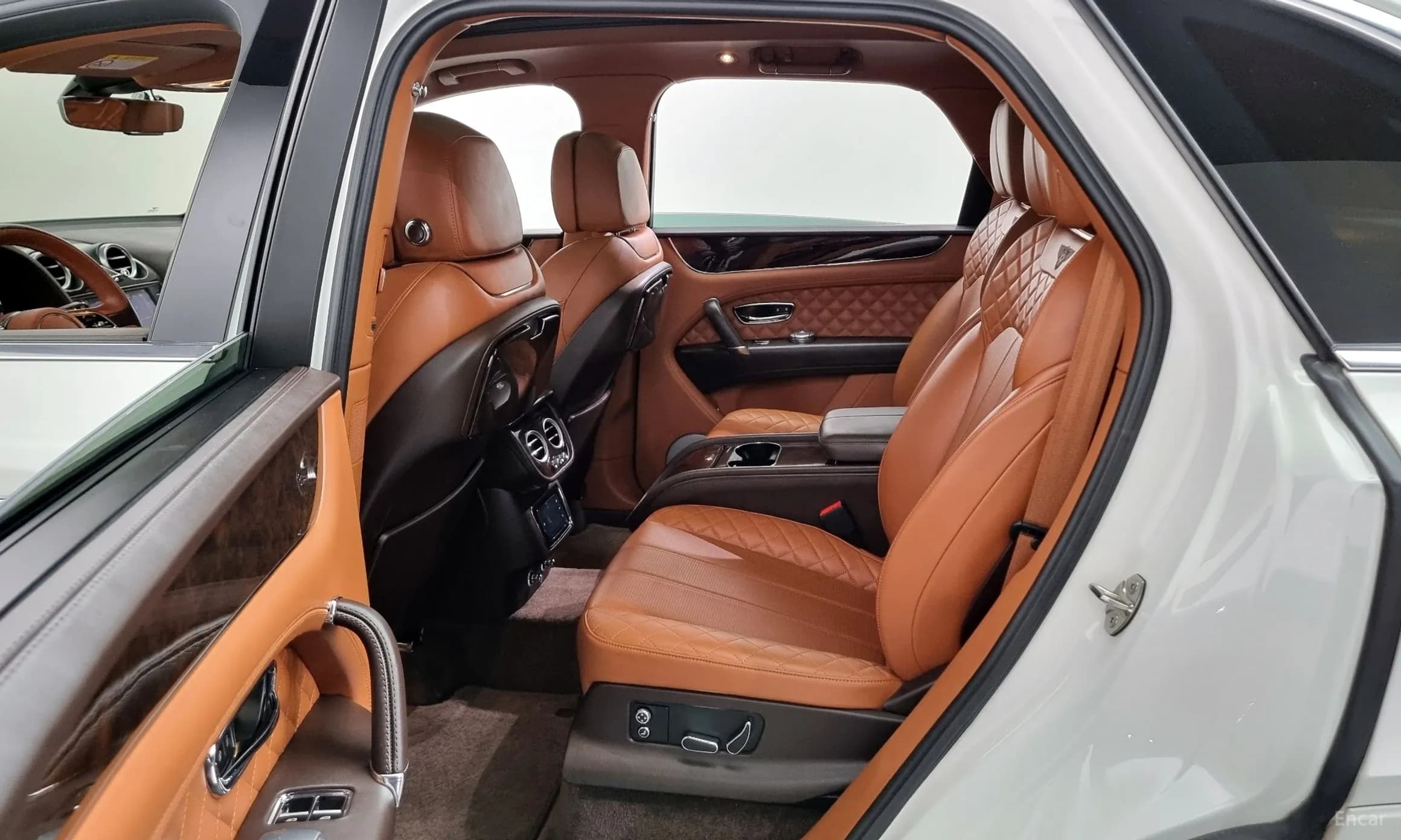 Bentayga
