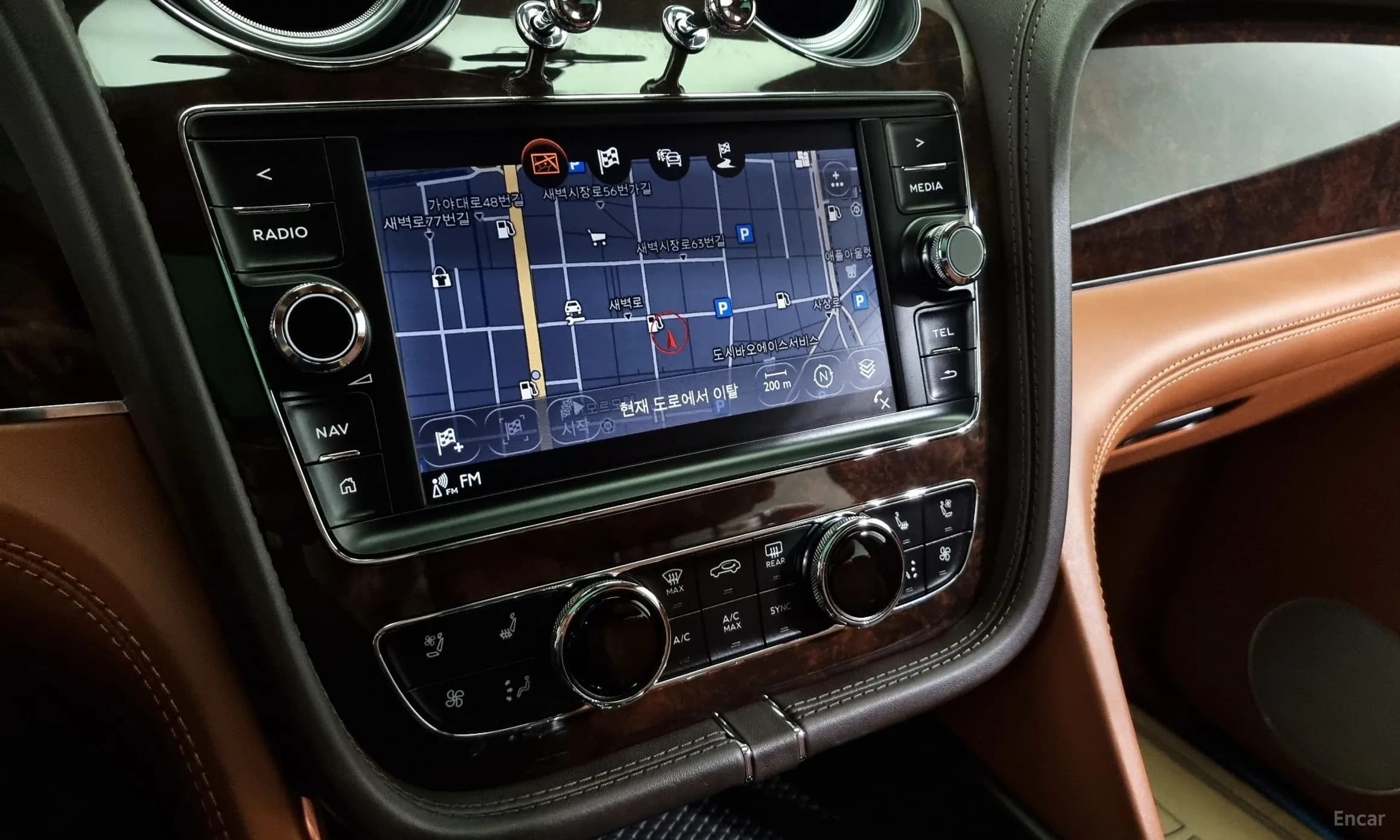 Bentayga