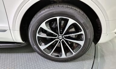 Bentayga