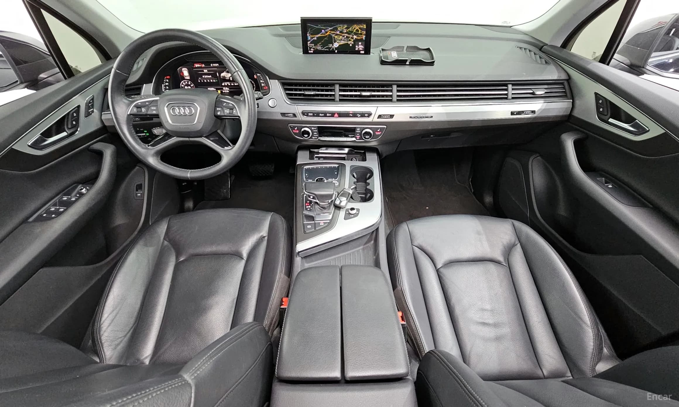 Q7 (4M)