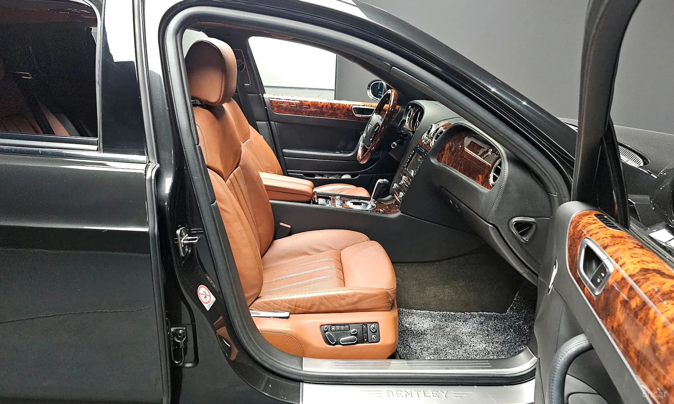 Flying Spur Gen 1