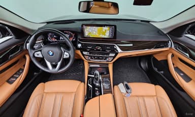 5 Series (G30)