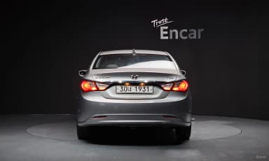 YF Sonata