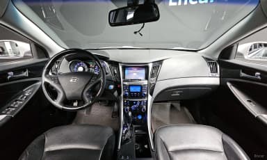 YF Sonata