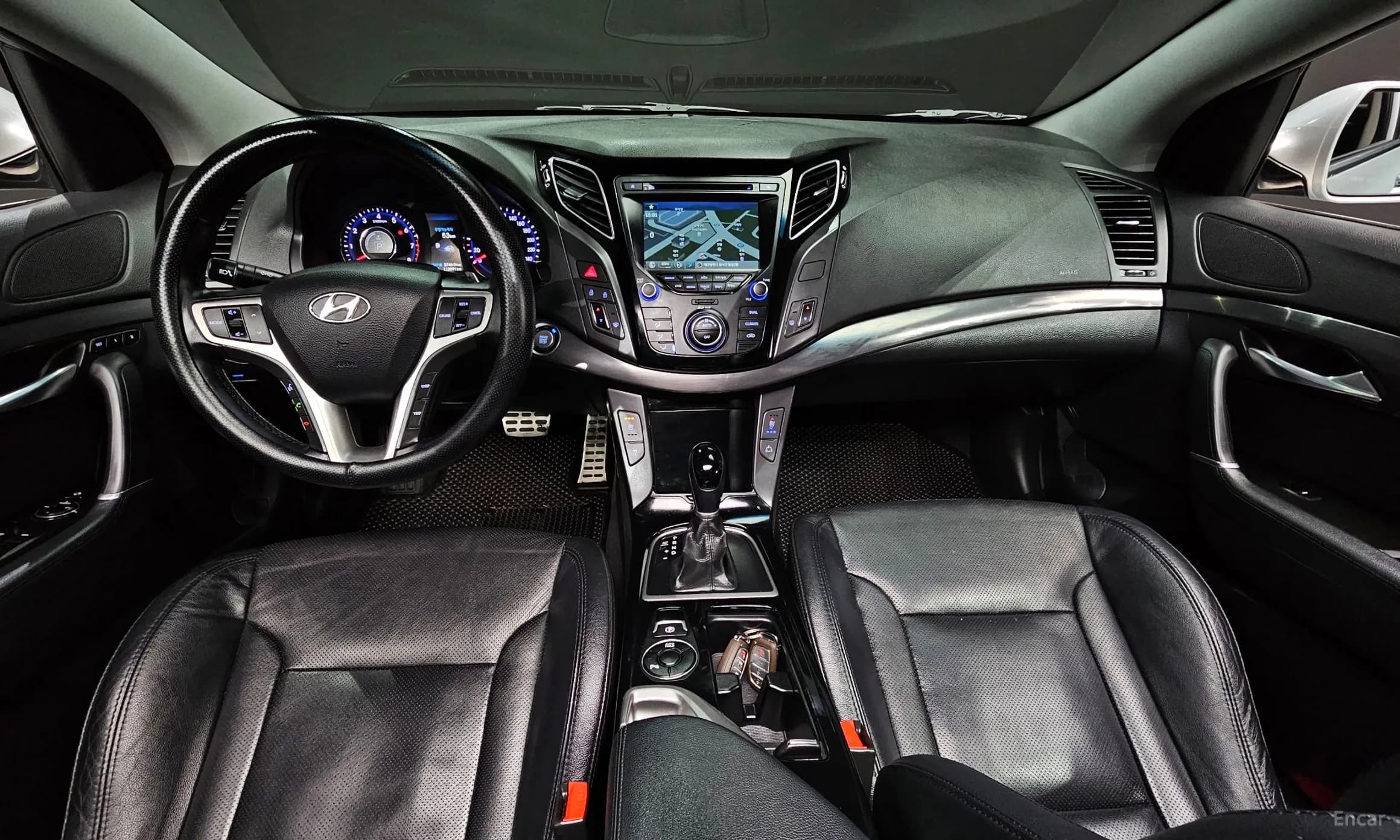 i40 Saloon