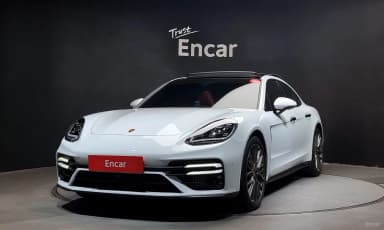 Panamera (971)