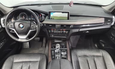 X5 (F15)