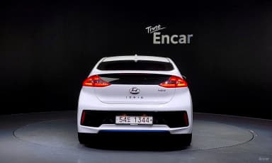 Ionic Hybrid