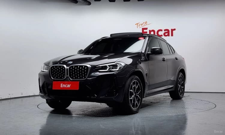 X4 (G02)