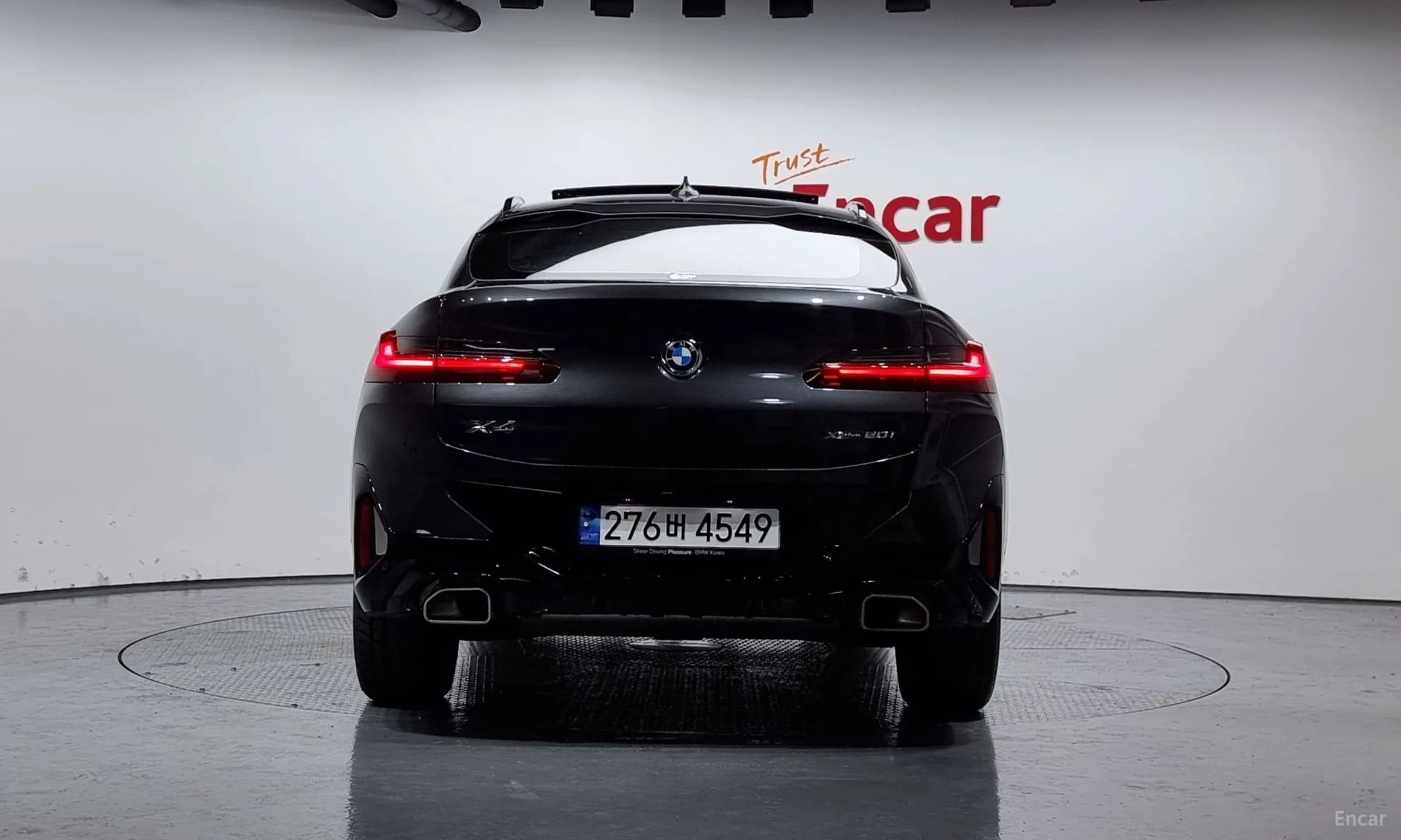 X4 (G02)