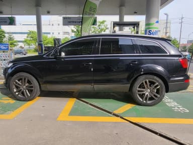 Q7