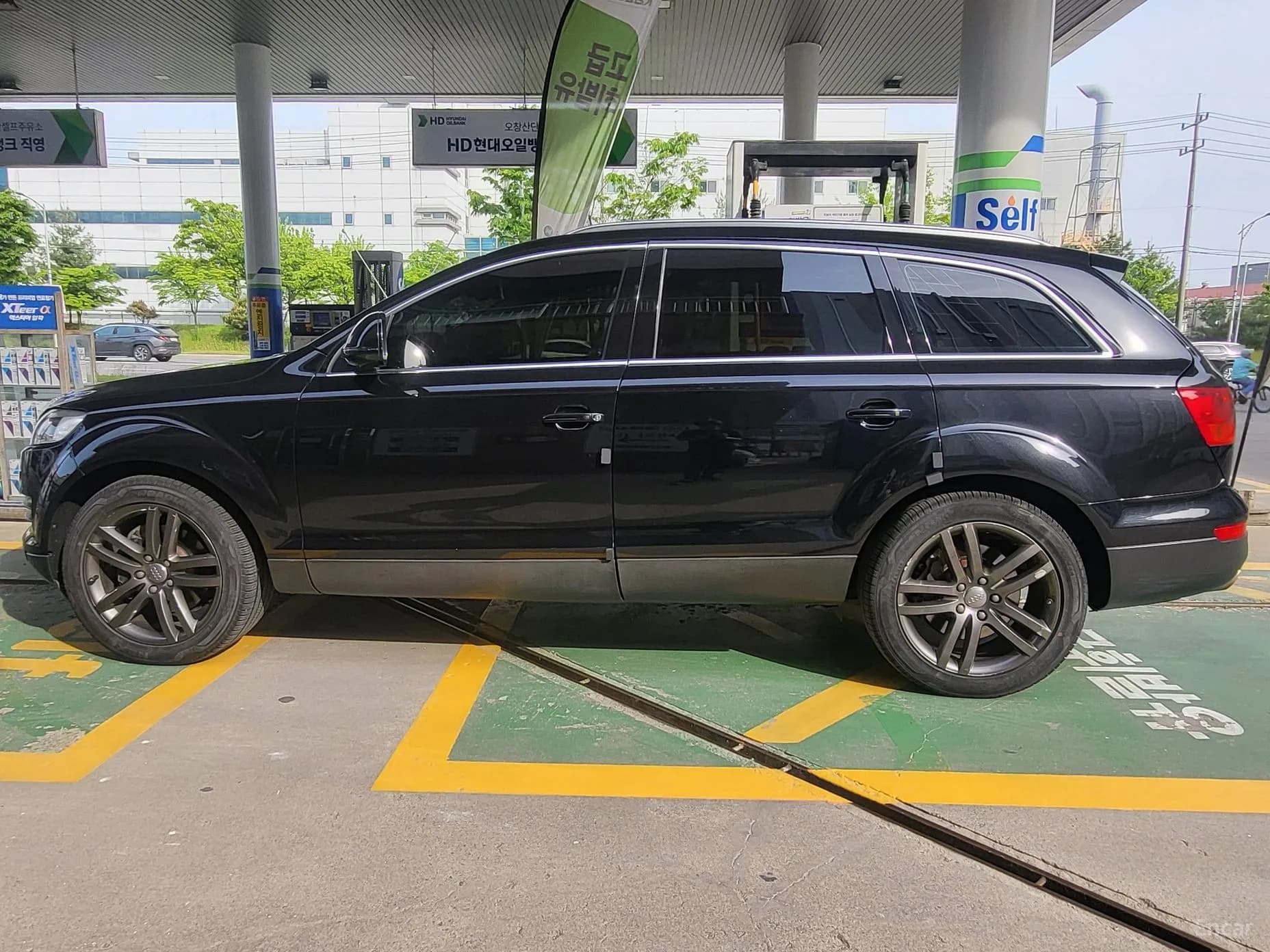 Q7