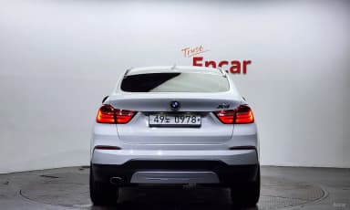 X4 (F26)