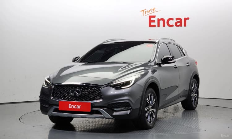 QX30