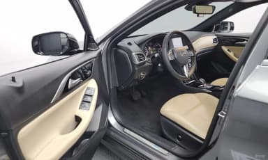 QX30