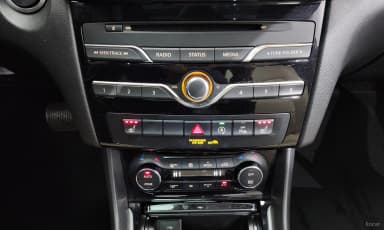 QX30