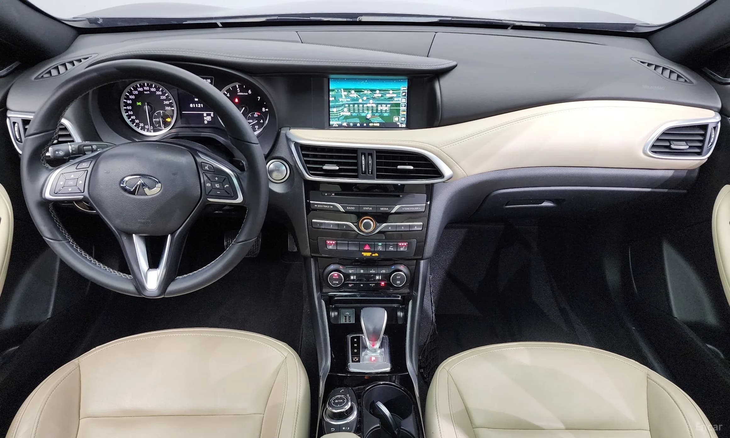 QX30