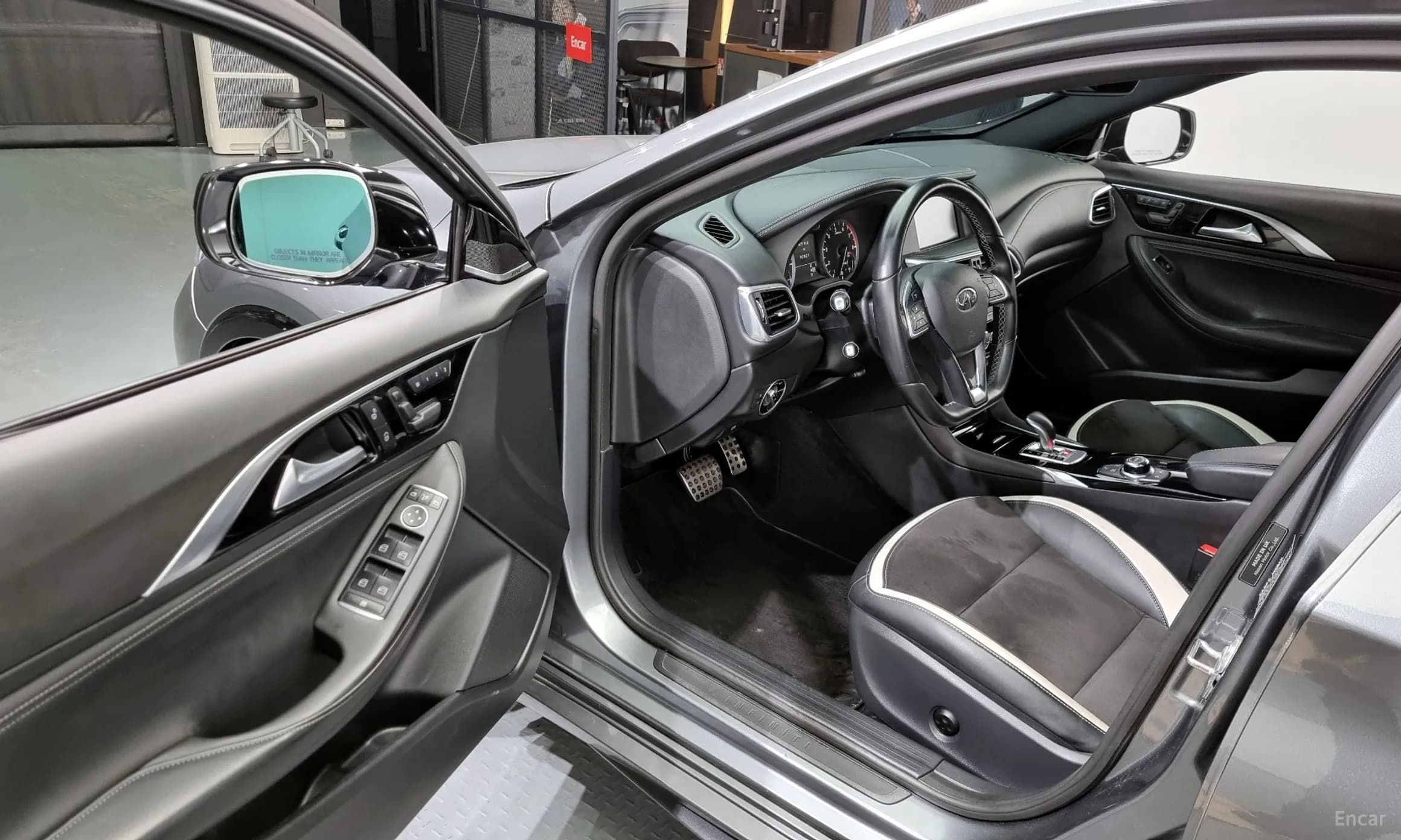 Q30