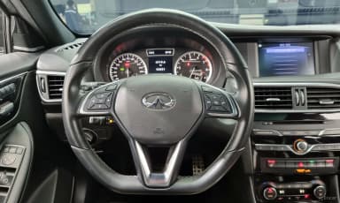 Q30