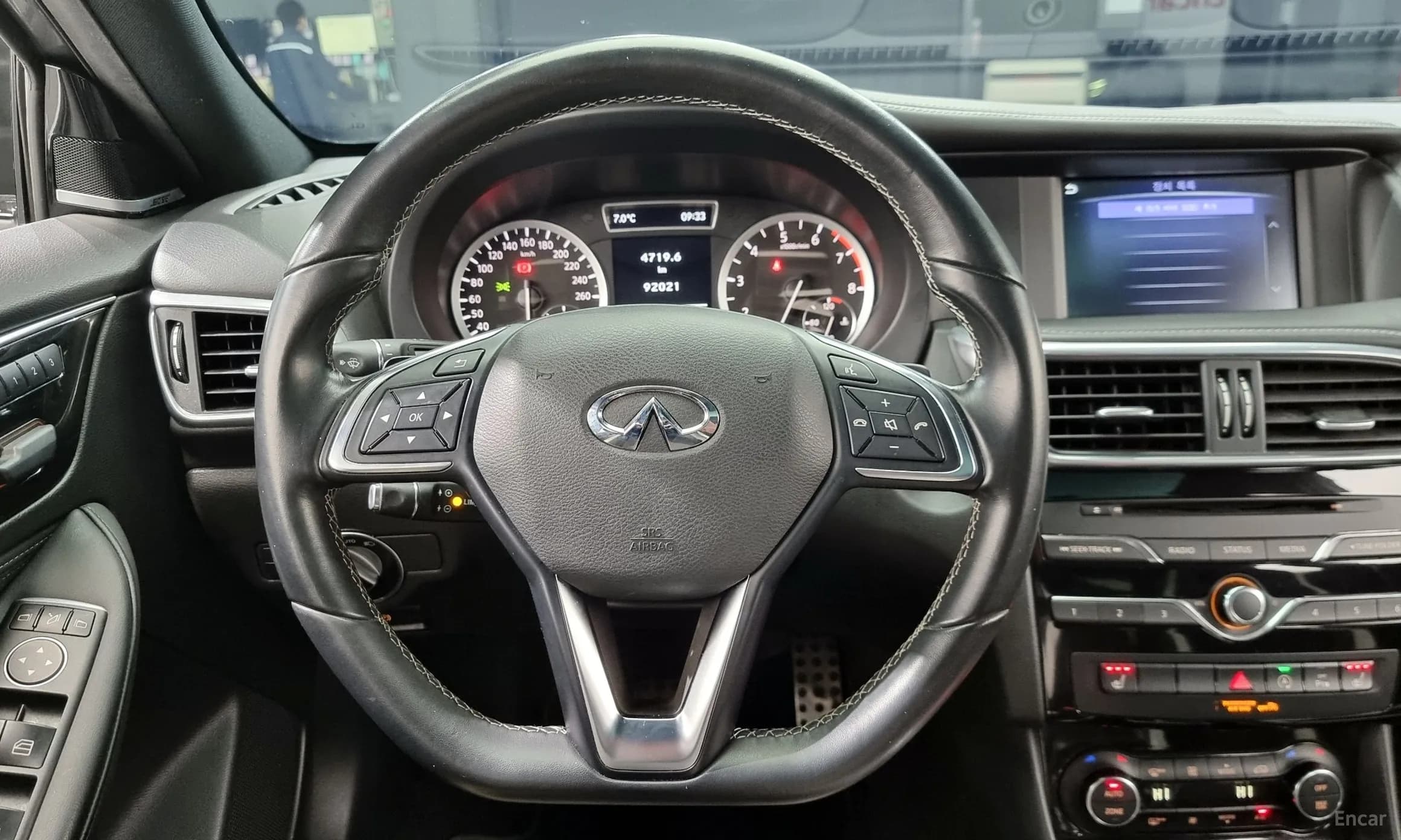 Q30