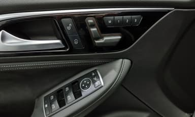 Q30