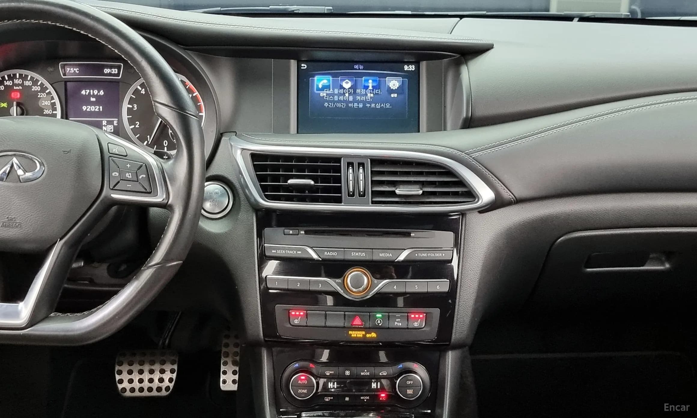 Q30