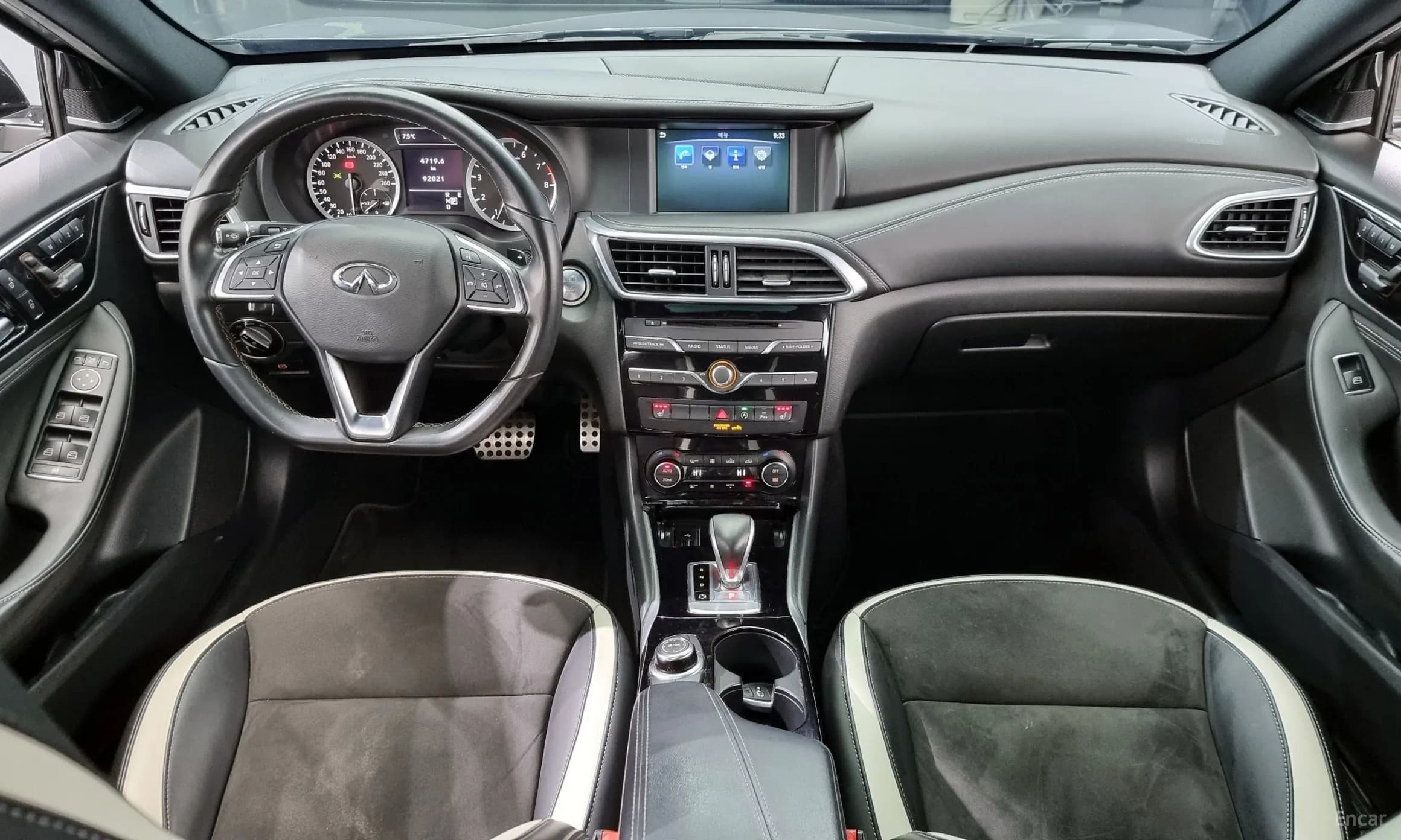 Q30