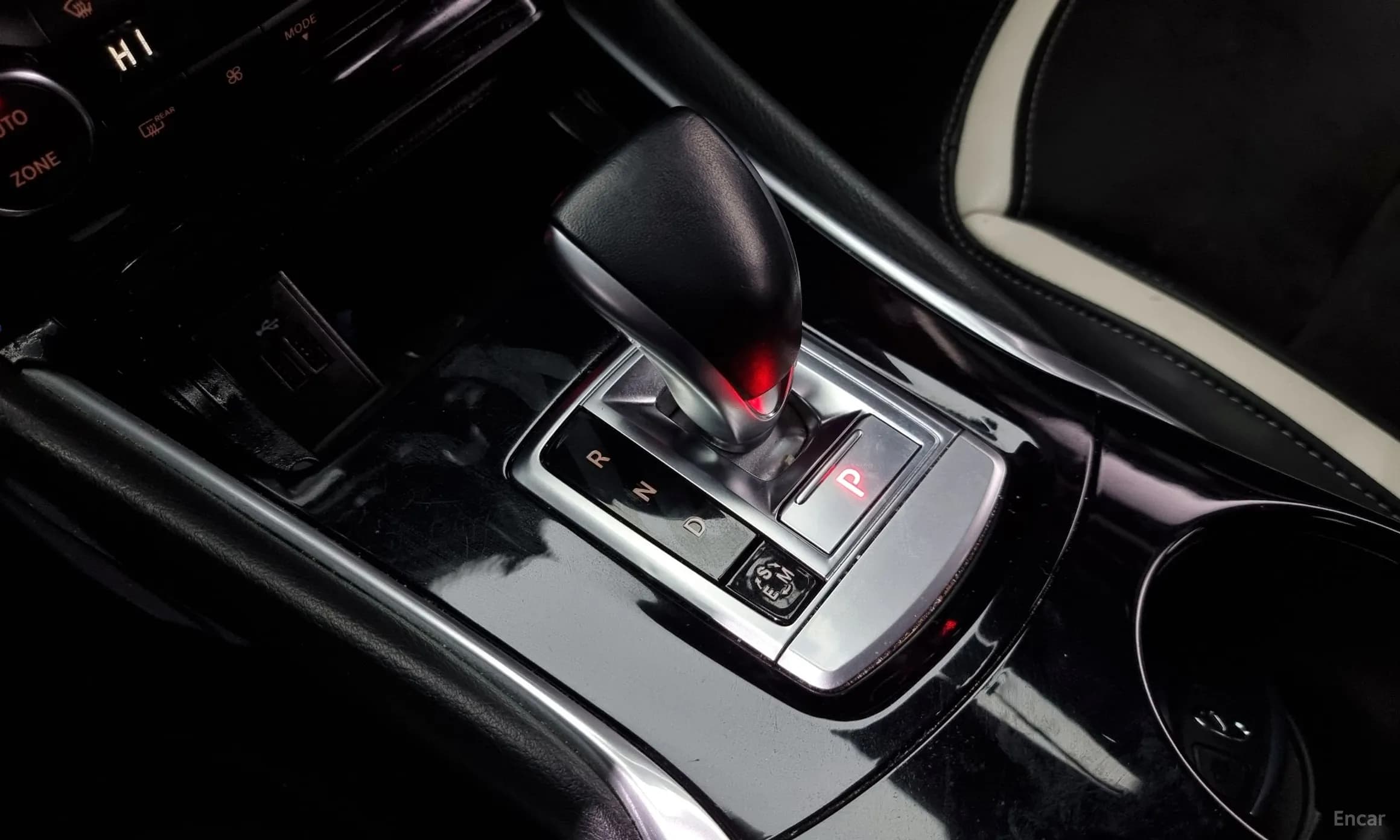 Q30