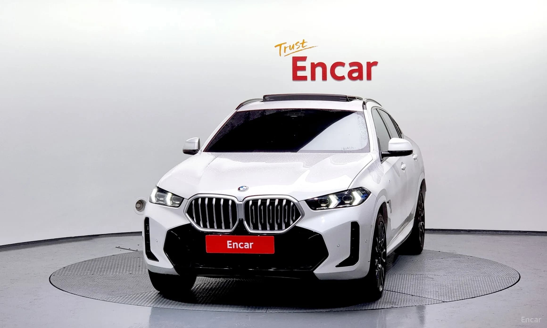 X6 (G06)