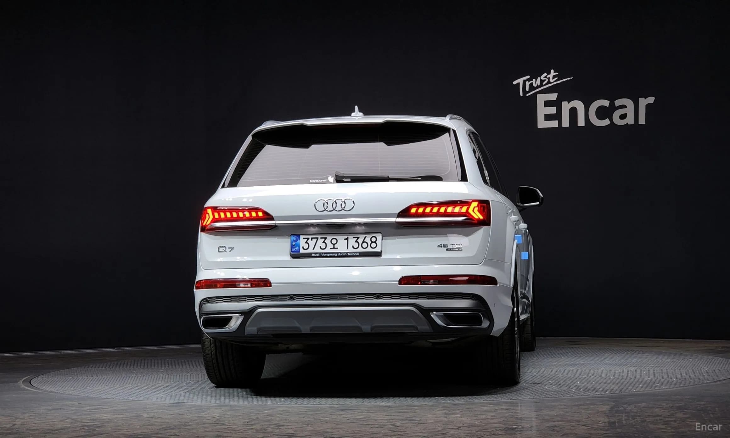 Q7 (4M)