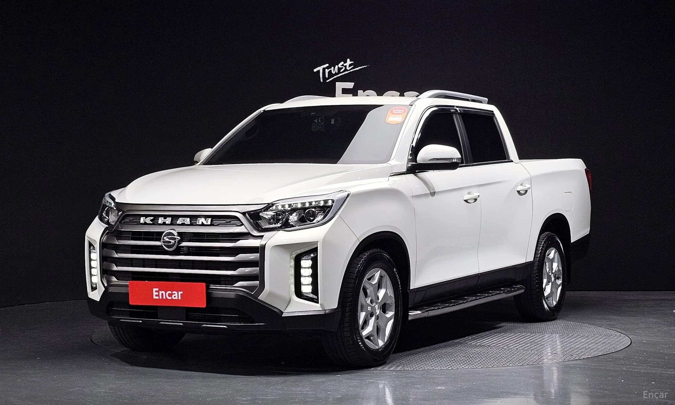 Rexton Sports Khan