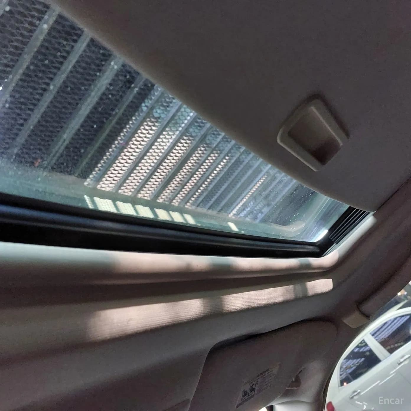 300C