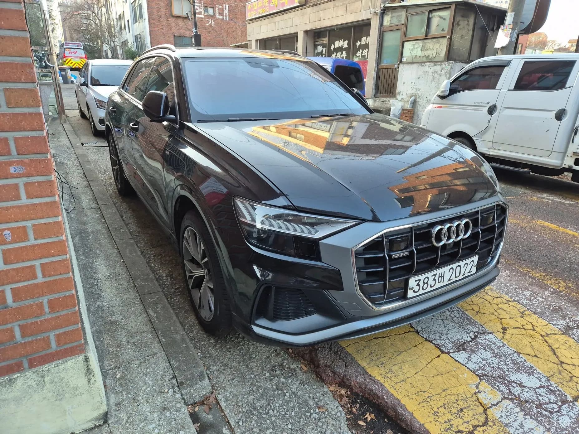 Q8 (4M)