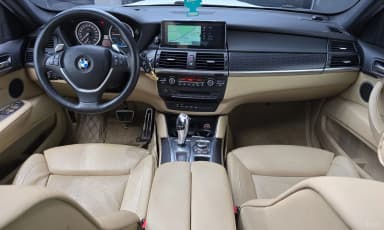 X6 (E71)