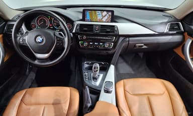 Series 4 (F32)