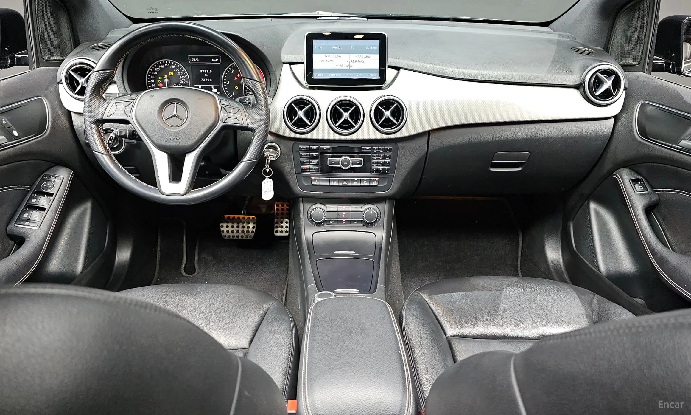 B-Class W246