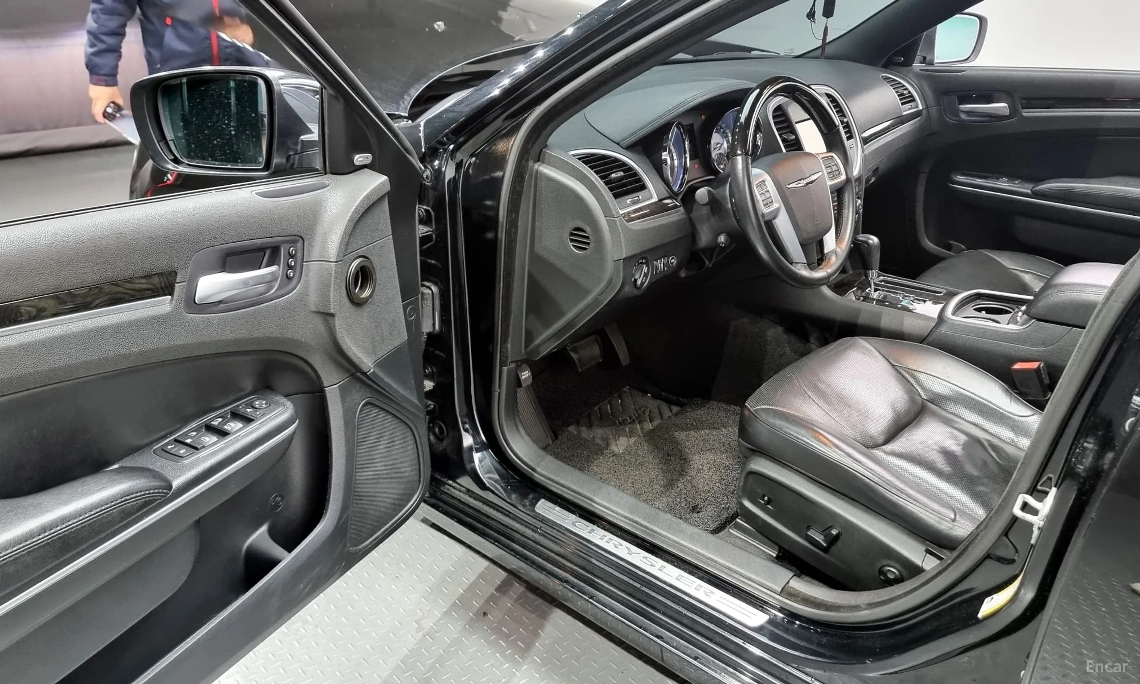The New 300C