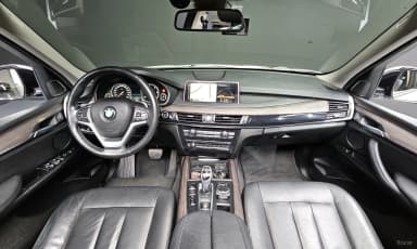 X5 (F15)